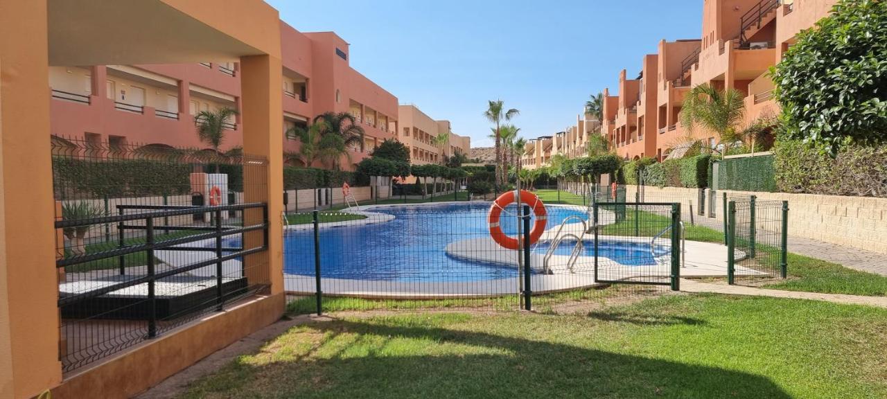 Homes Of Spain, Apartamentos Paraiso De Vera Playa, Ed Tahiti, Bajo G A Pie De La Playa, Vistas Piscina Екстериор снимка